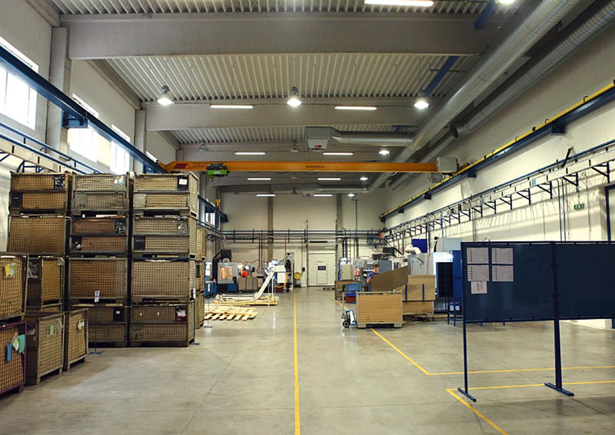 How Upgrading Your Warehouse to Strip Lights Can Benefit You?